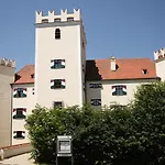 Schlossparkhotel Mariakirchen 호텔