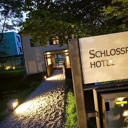 Schlossparkhotel Mariakirchen