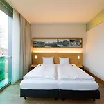 Schlossparkhotel Mariakirchen