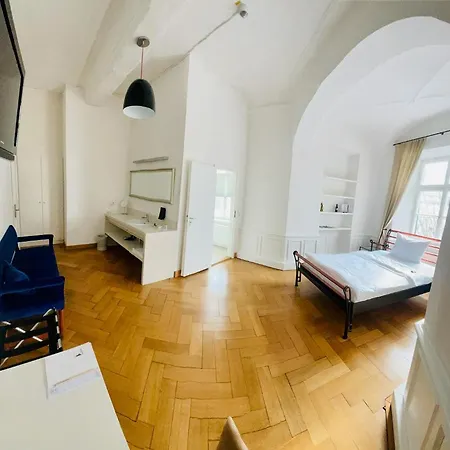 Hotel Schlossparkhotel Mariakirchen 4*