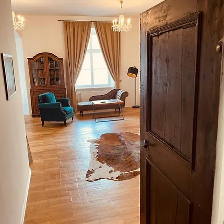 Schlossparkhotel Mariakirchen 4*