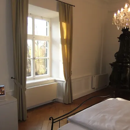 Schlossparkhotel Mariakirchen Hotel
