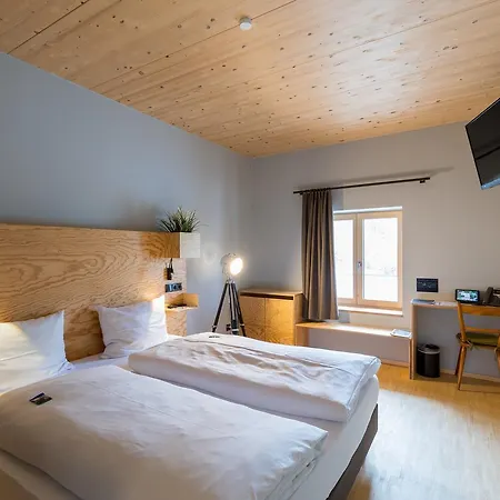 Schlossparkhotel Mariakirchen Hotel 4*