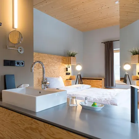 Schlossparkhotel Mariakirchen