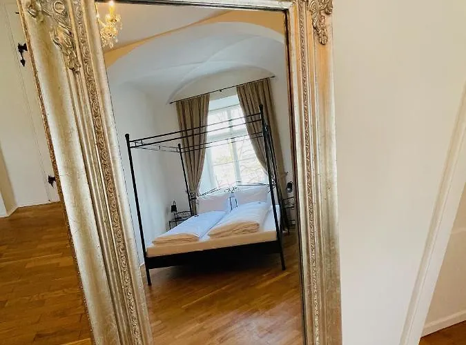 Schlossparkhotel Mariakirchen